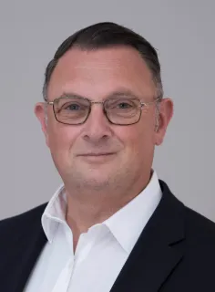 Stan Farbman - Real Estate Agent
