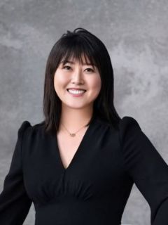 Cecilia Yao - Real Estate Agent