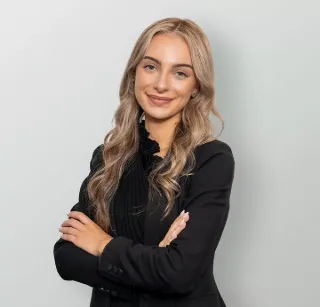 Victoria Voulgelis - Real Estate Agent