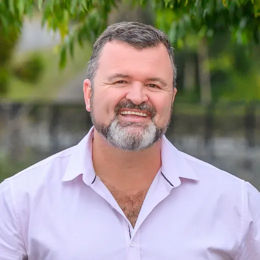 Clint Hynes - Real Estate Agent at Ray White - Canungra