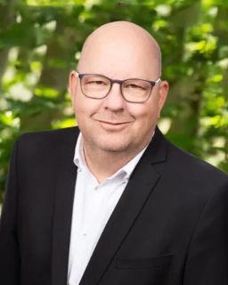 Charlie Campbell - Real Estate Agent