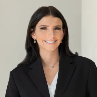 Chloe McLinden - Real Estate Agent