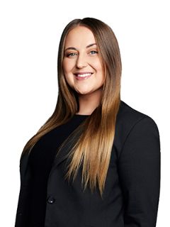 Chloe Stocks - Real Estate Agent