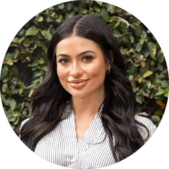 Chloe Vangeli - Real Estate Agent at Wood Property - ST KILDA