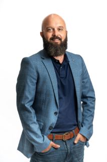 Chris Barra - Real Estate Agent