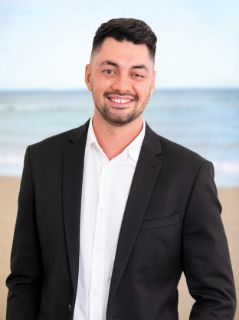 Chris Laws - Real Estate Agent