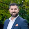 Chris Manolopoulos - Real Estate Agent - McGrath - Blackburn
