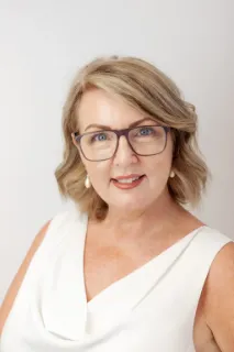 Christine Ewin - Real Estate Agent
