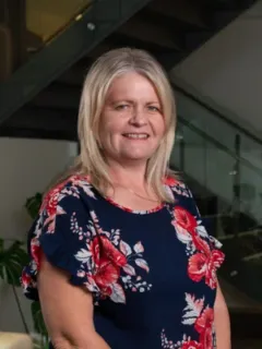 Cindy Borissow - Real Estate Agent