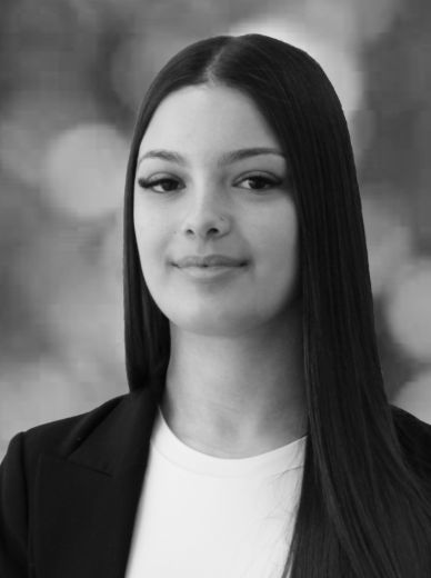 Claudia Lorizio - Real Estate Agent at Time Realty - Five Dock