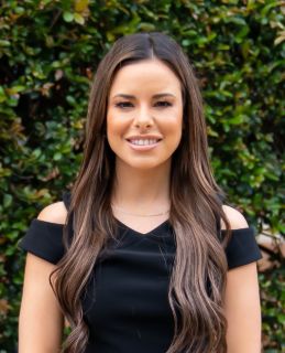 Claudia Rocha - Real Estate Agent