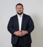 Clinton Eastell - Real Estate Agent From - Eastell and Co - Sunshine Coast