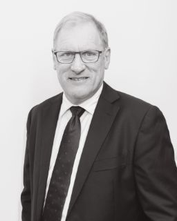 Col Medway - Real Estate Agent