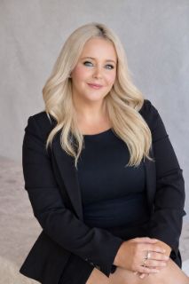 Constance Hustwaite - Real Estate Agent