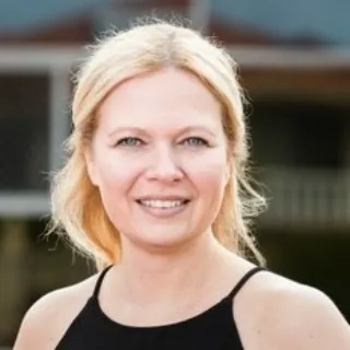 Danni  Saraceni - Real Estate Agent