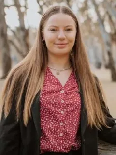 Sophie Jenkins - Real Estate Agent