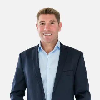 Sheridan Scott - Real Estate Agent