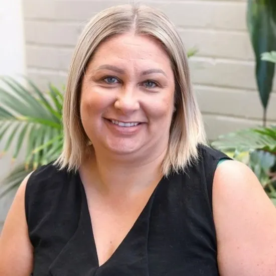 Emma McGowan - Real Estate Agent at Raine & Horne Wallsend & New Lambton - WALLSEND