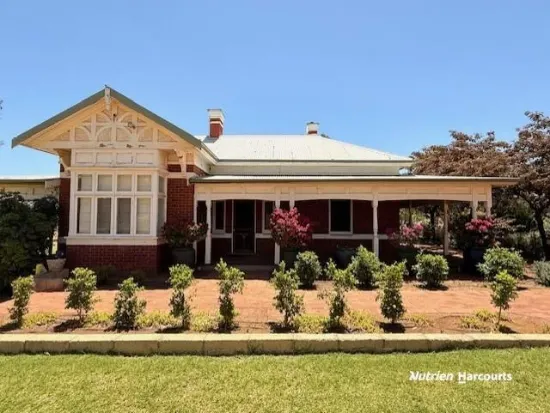 "Nundah" Katrine Road, Northam, WA 6401