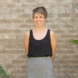 Crystal  Callaghan - Real Estate Agent