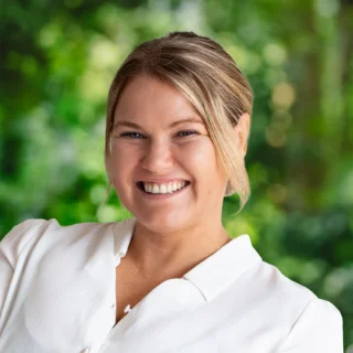 Crystal McHenry - Real Estate Agent