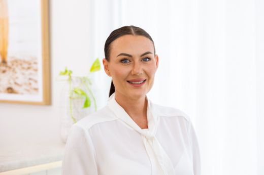 Cynitta Murphy - Real Estate Agent at Harcourts Low & Co - Rockhampton