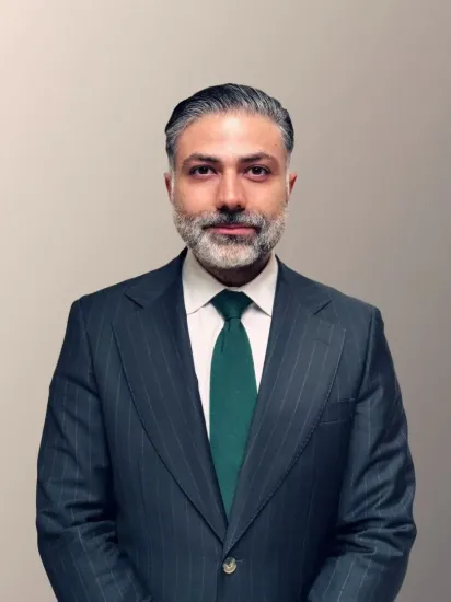 Mahan Shishineh - Real Estate Agent at Plus Agency - CHATSWOOD