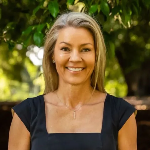 Natalie Rasmussen - Real Estate Agent at Ray White - Metro North