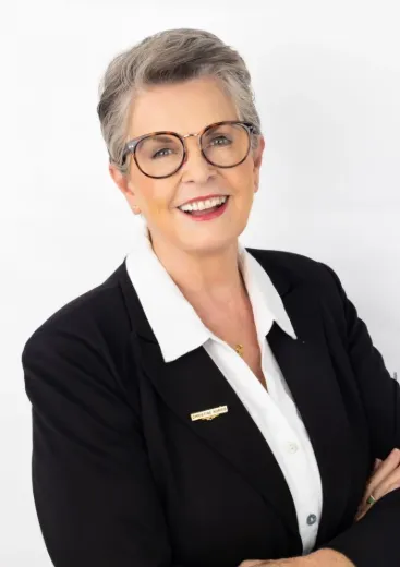 Christine Norris - Real Estate Agent at Exp Real Estate Australia - QLD