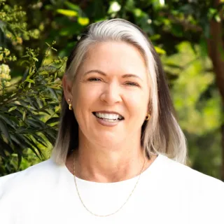 Donna Erskine - Real Estate Agent