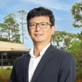 Julian Qin - Real Estate Agent From - Ray White - Mount Waverley