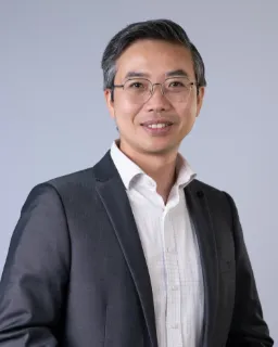Kong Wai Wong - Real Estate Agent