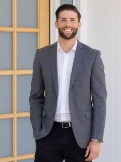 Daniel McIntyre - Real Estate Agent