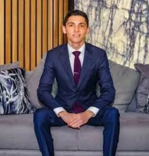 Daniel Phillips - Real Estate Agent