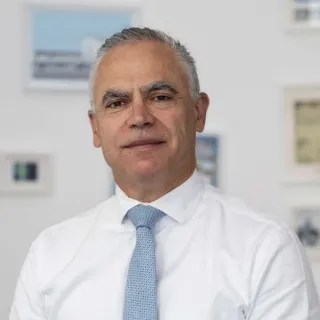 Daniel Veronese - Real Estate Agent