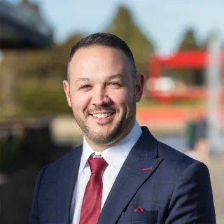 Daniel Di  Battista - Real Estate Agent