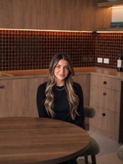 Danielle Albanese - Real Estate Agent
