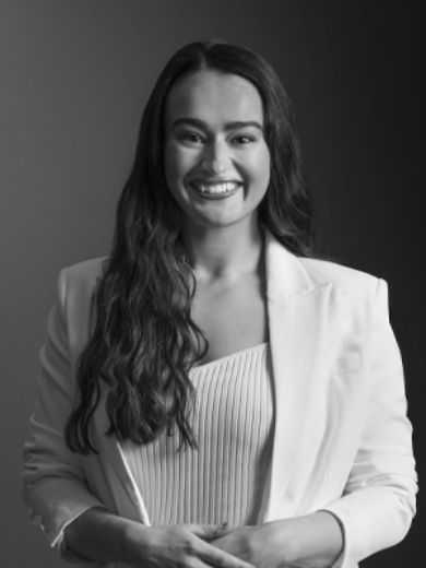 Danielle Boyer - Real Estate Agent at Kay & Burton - Stonnington