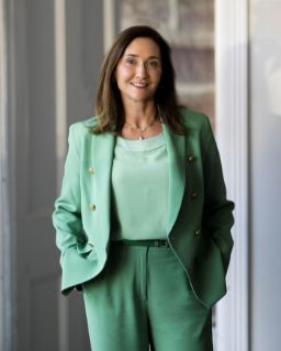 Danielle Dewhurst - Real Estate Agent