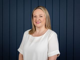 Danielle MacKinnon - Real Estate Agent