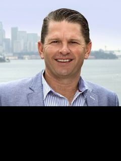 Danny Doff - Real Estate Agent