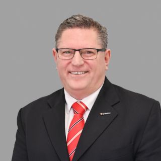 Darren Saxon - Real Estate Agent