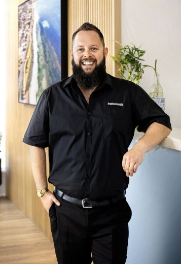 Dave Rawlingson - Real Estate Agent at Professionals - Geraldton