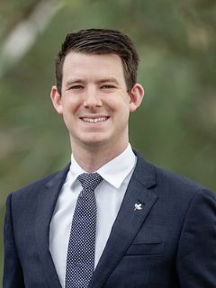 David Ferro - Real Estate Agent