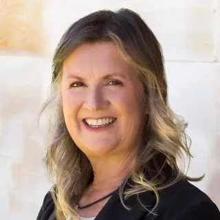 Adele Surtees - Real Estate Agent