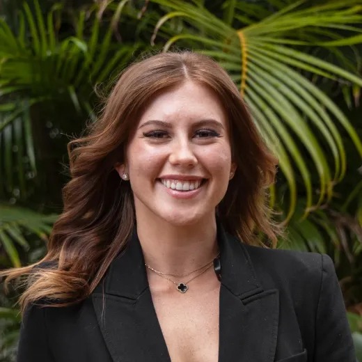 Paris-Bella White - Real Estate Agent at Ray White - Broadbeach