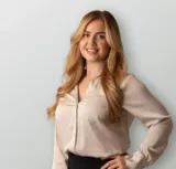 Shari Holmes - Real Estate Agent From - Belle Property - St Kilda