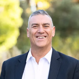 Dean  Stanley - Real Estate Agent