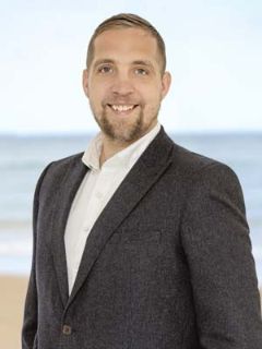 Dean  Wildbore - Real Estate Agent