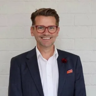 Dean Bozunovic - Real Estate Agent